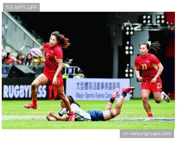 加拿大七人制橄榄球攻势猛烈挑战对手防线，加拿大式橄榄球